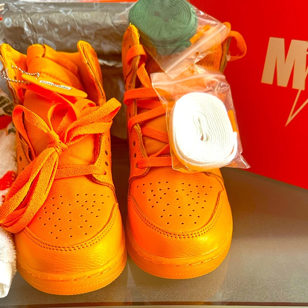 Air Jordan 1 RET HI Orange Peel sneakers - Picture 4 of 11